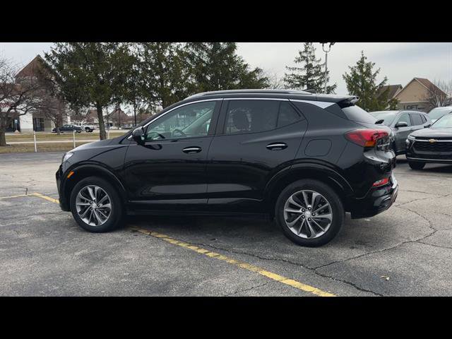 Certified 2023 Buick Encore GX Select w/ Sport Touring Package FWD image 29