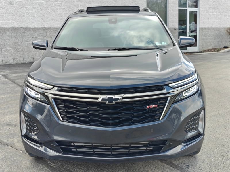 Used 2022 Chevrolet Equinox RS w/ RS Leather Package image 2