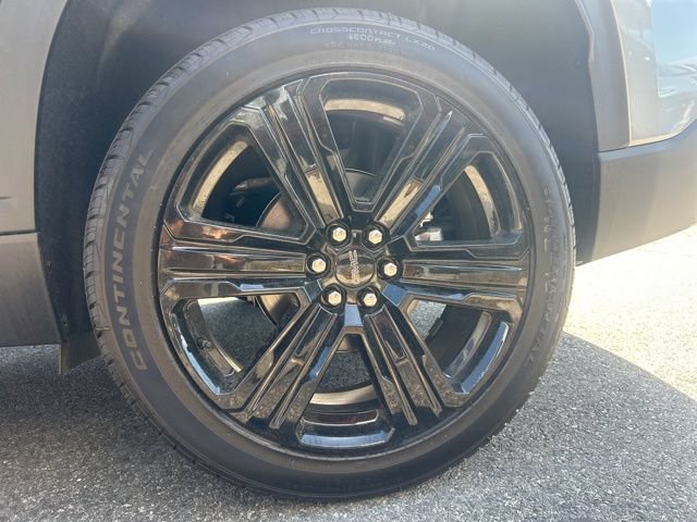 New 2026 GMC Acadia Elevation w/ Black Edition AWD/4WD image 8
