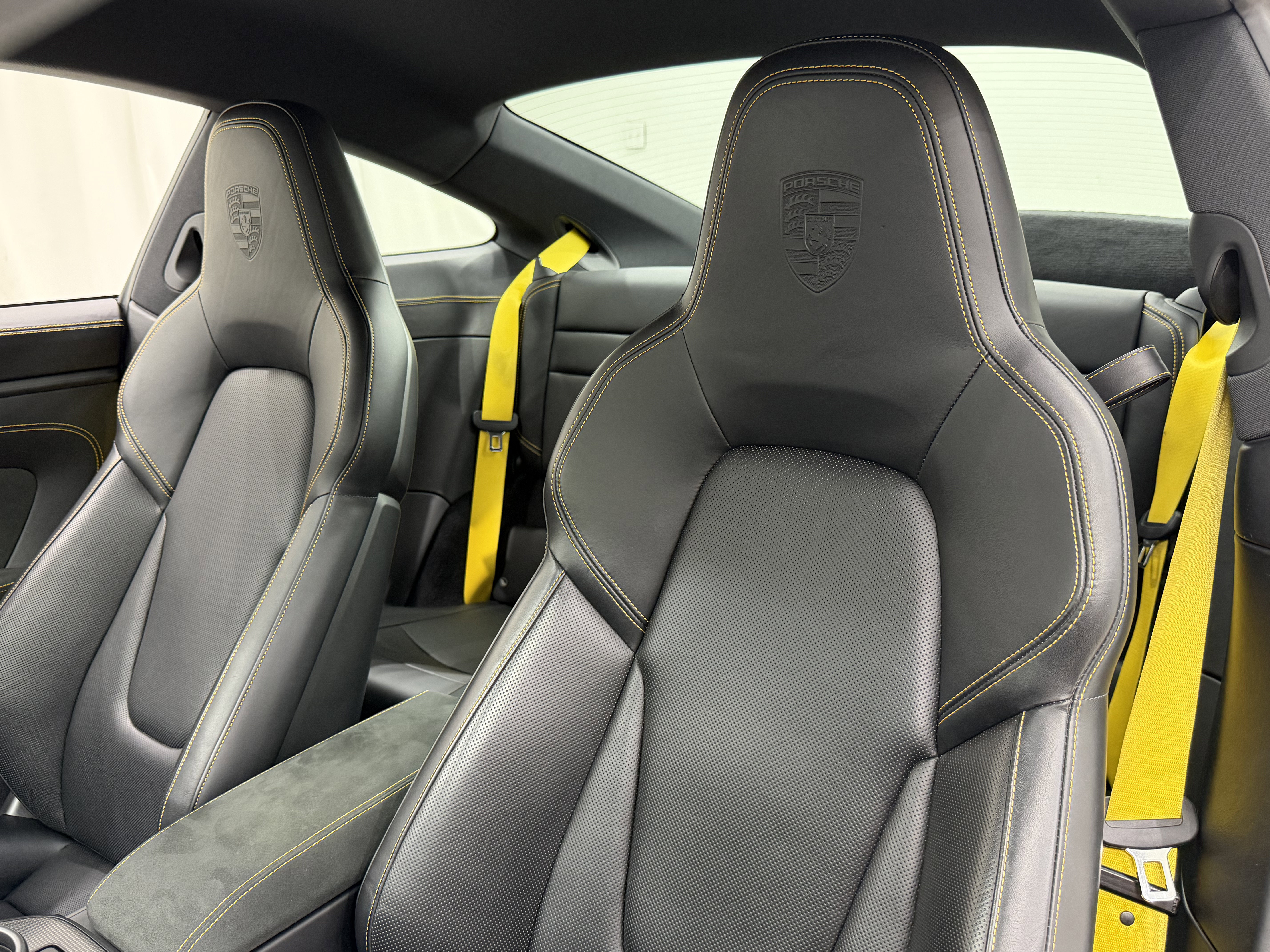 Certified 2023 Porsche 911 Carrera GTS RWD image 5
