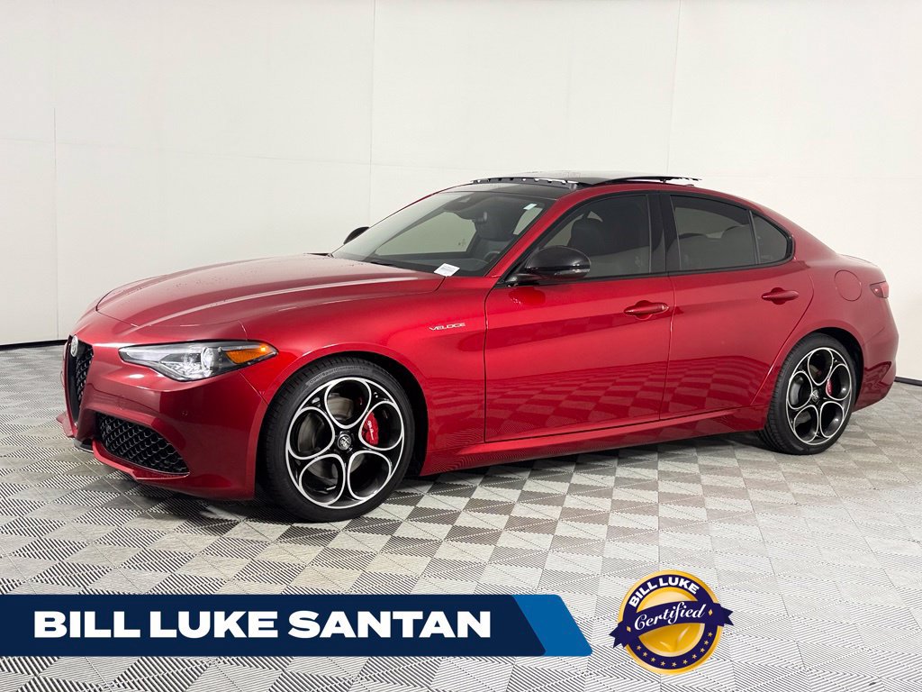 Used 2023 Alfa Romeo Giulia Veloce RWD 360° Tour