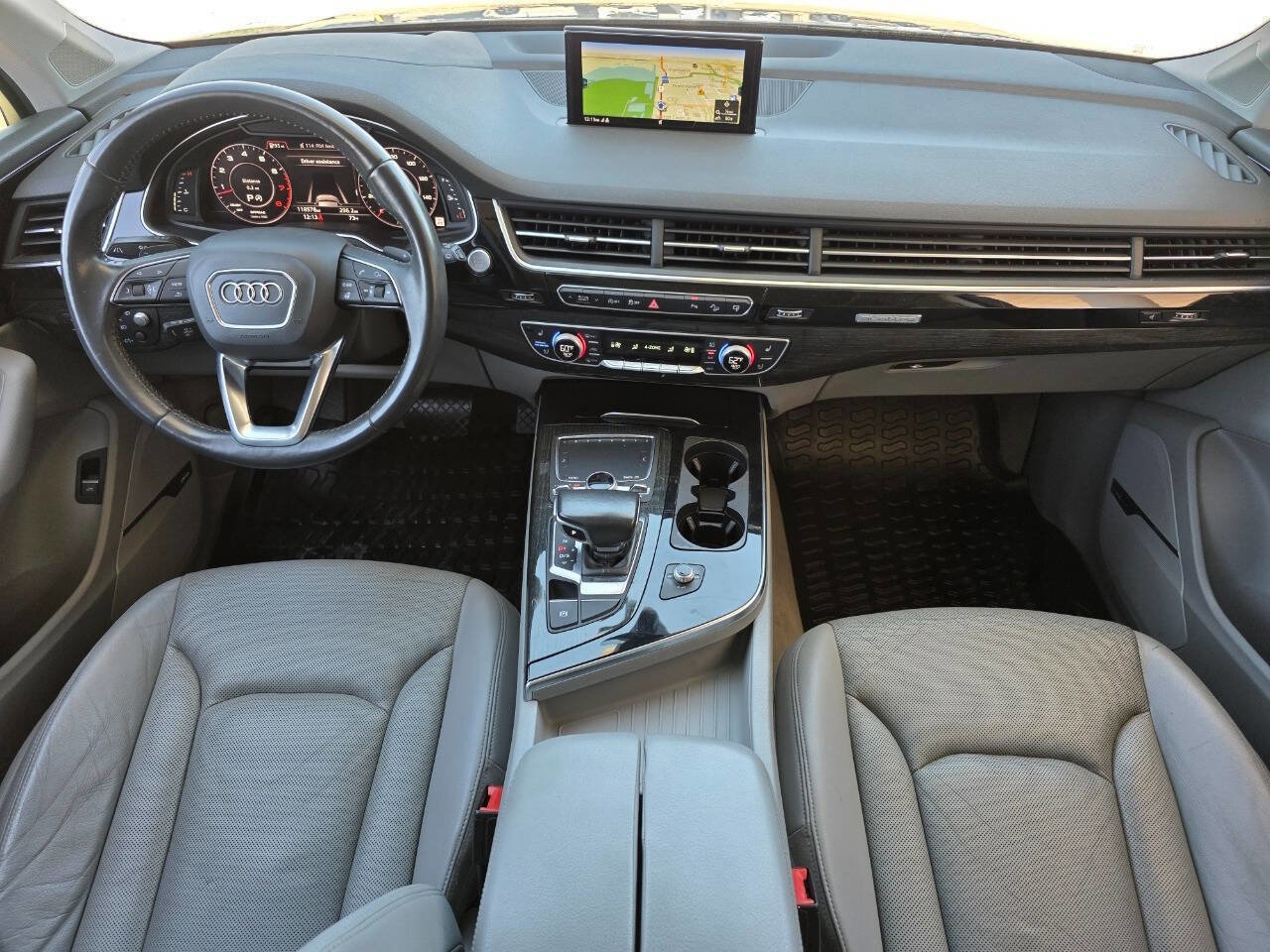 Used 2017 Audi Q7 3.0T Prestige AWD/4WD image 9