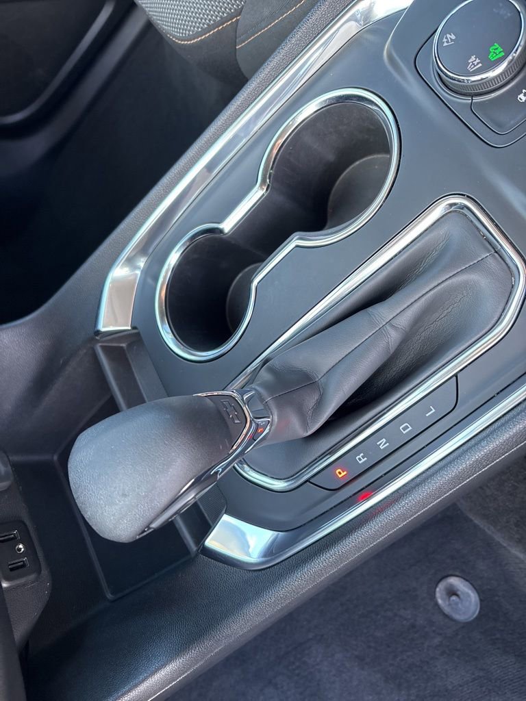 Used 2021 Chevrolet Traverse LT AWD/4WD image 30