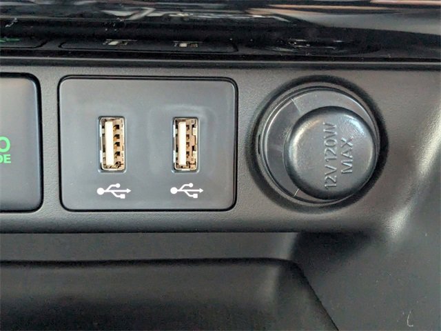 Used 2024 Mitsubishi Eclipse Cross SE image 25