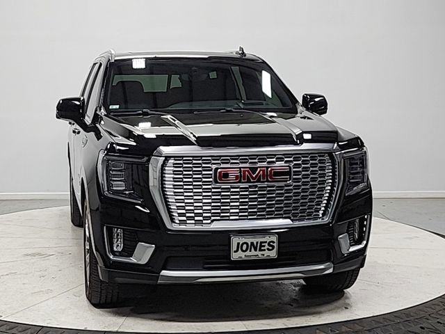 Used 2021 GMC Yukon Denali w/ Advanced Technology Package image 2
