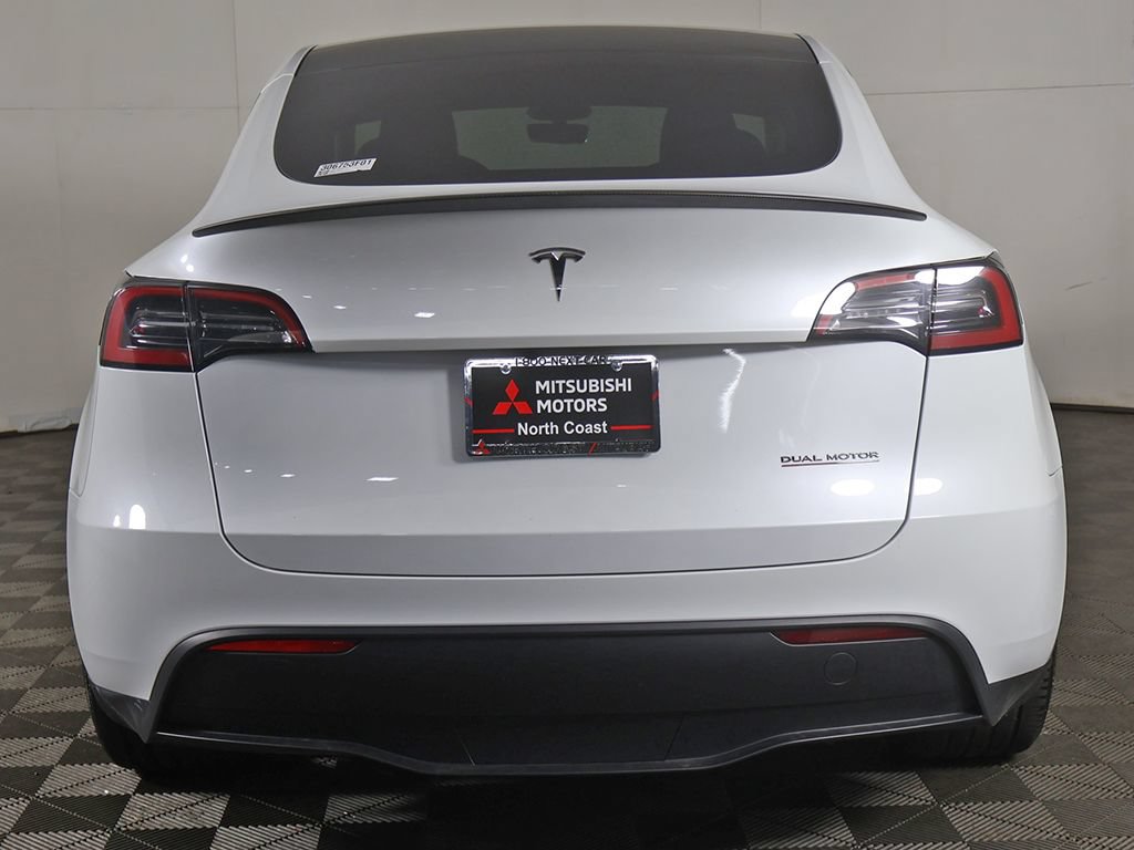 Used 2024 Tesla Model Y Performance AWD/4WD image 13