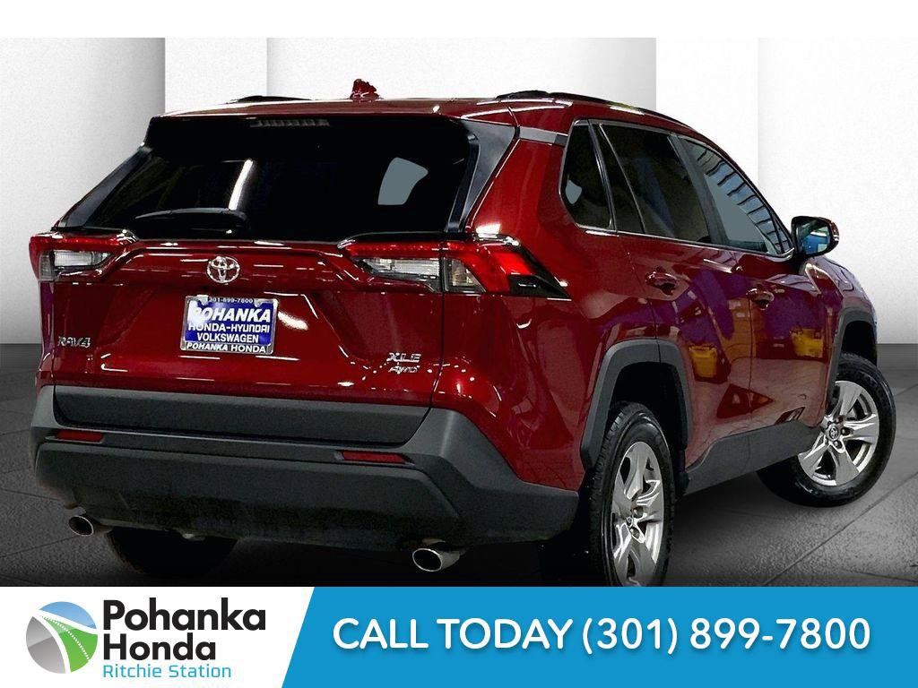 Used 2025 Toyota RAV4 XLE image 13
