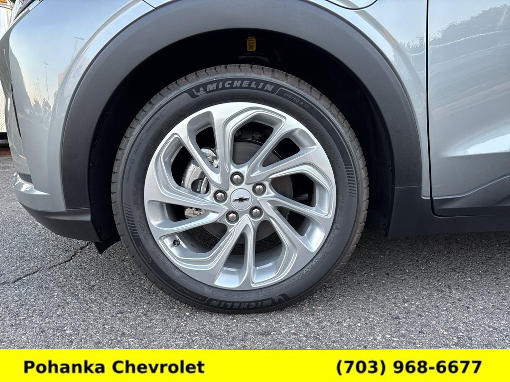 New 2027 Chevrolet Bolt LT w/ Comfort Package FWD image 26