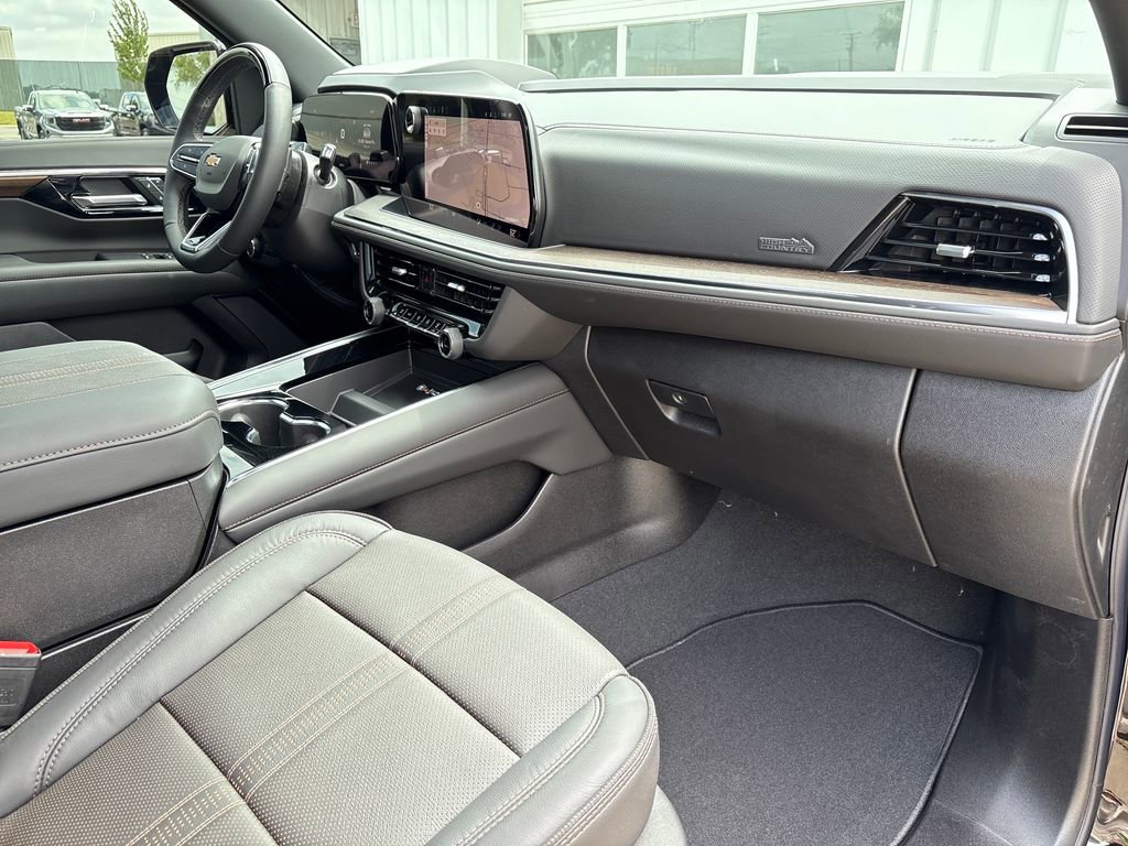 Certified 2026 Chevrolet Tahoe High Country AWD/4WD image 60