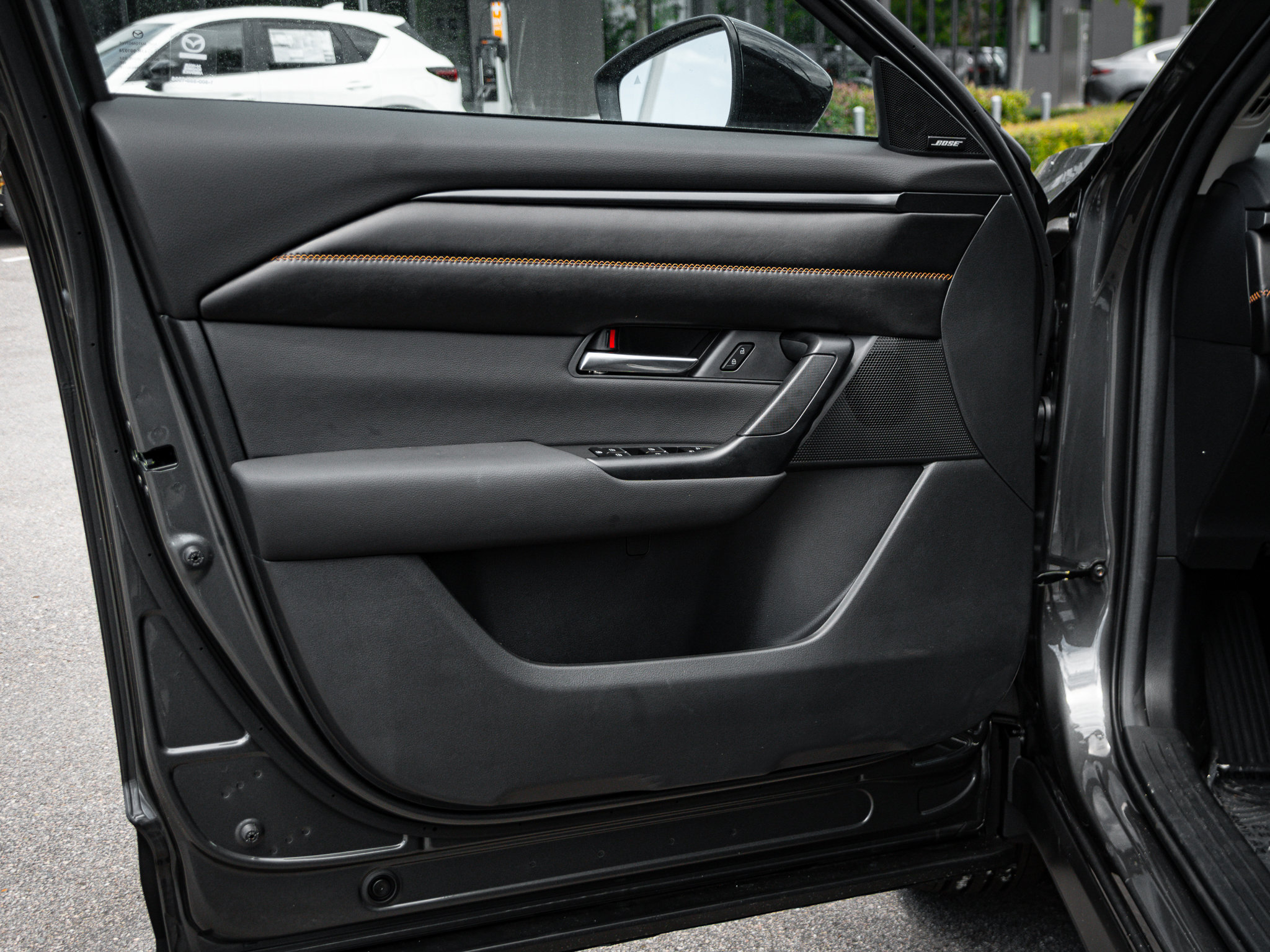 Used 2025 MAZDA CX-50 2.5 Hybrid w/ Weather Package image 14