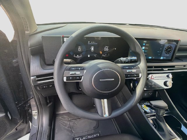 New 2026 Hyundai Tucson SEL Plus FWD image 11