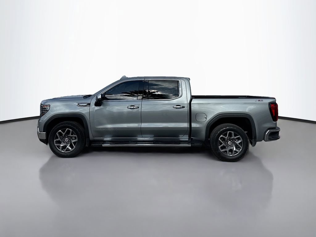 Used 2026 GMC Sierra 1500 SLT AWD/4WD image 4