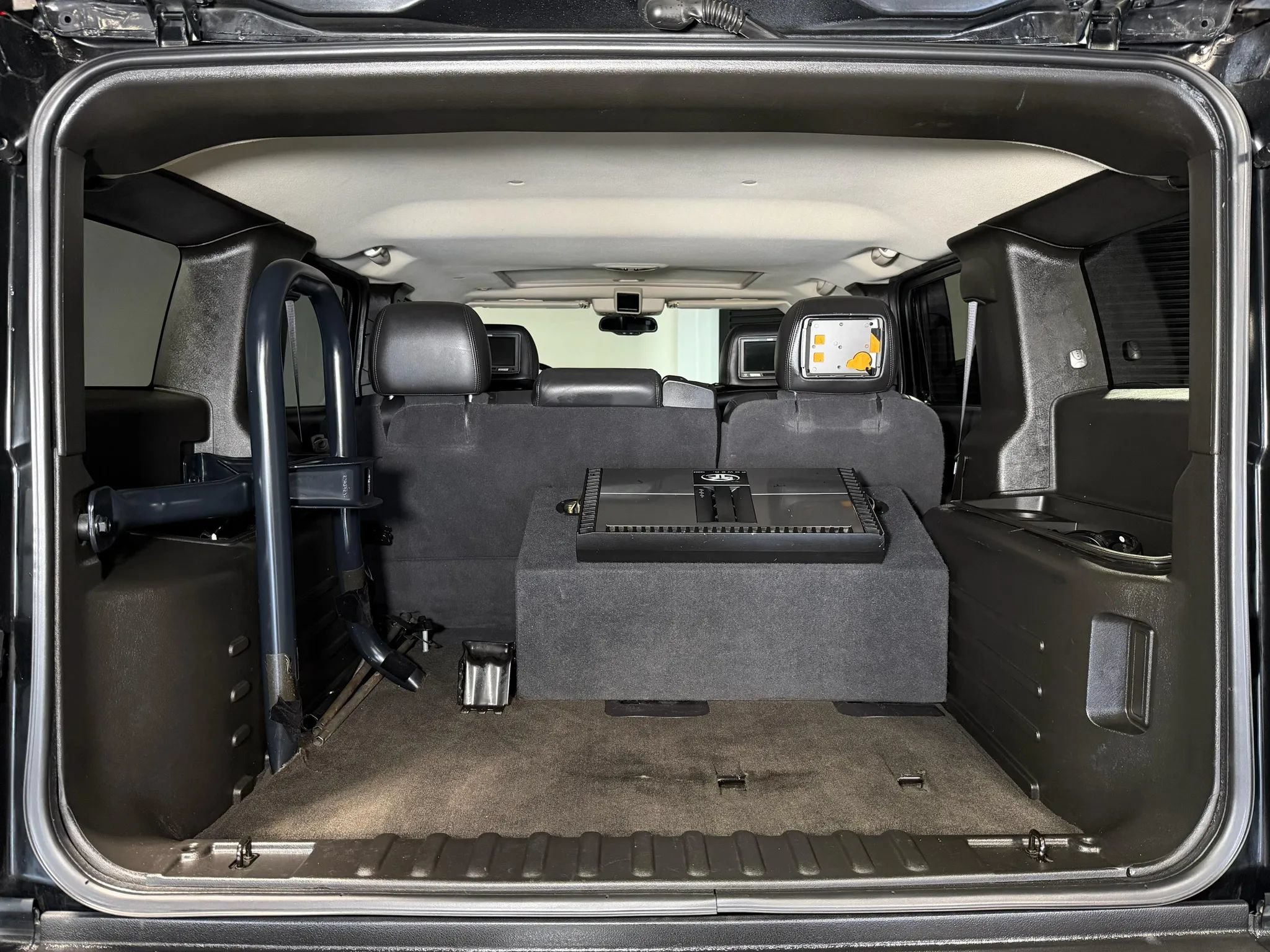 Used 2005 HUMMER H2 w/ Preferred Equipment Group AWD/4WD image 15