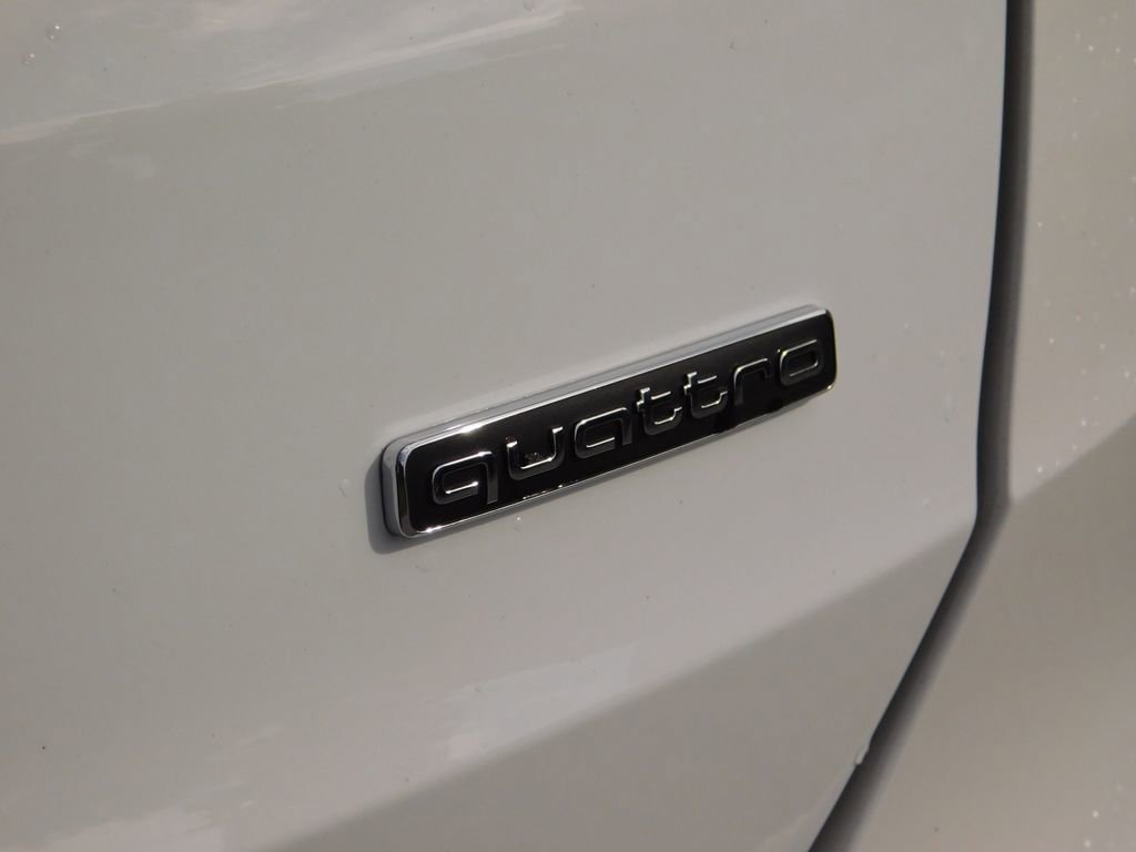 Used 2023 Audi Q3 2.0T Premium image 6