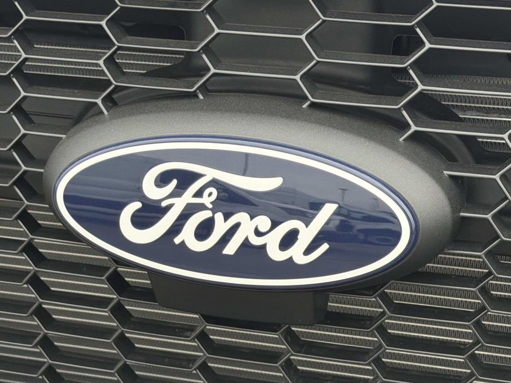 New 2026 Ford Transit 250 148 Medium Roof w/ Load Area Protection Package image 23
