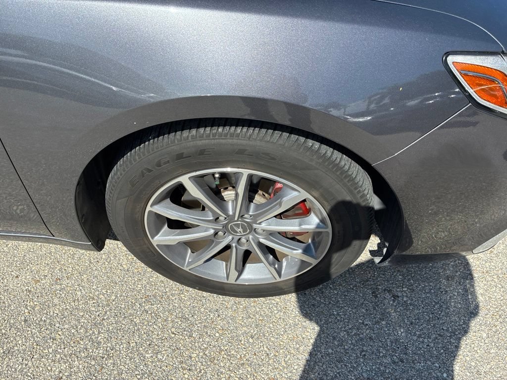 Used 2018 Acura TLX w/ Technology Package FWD image 8