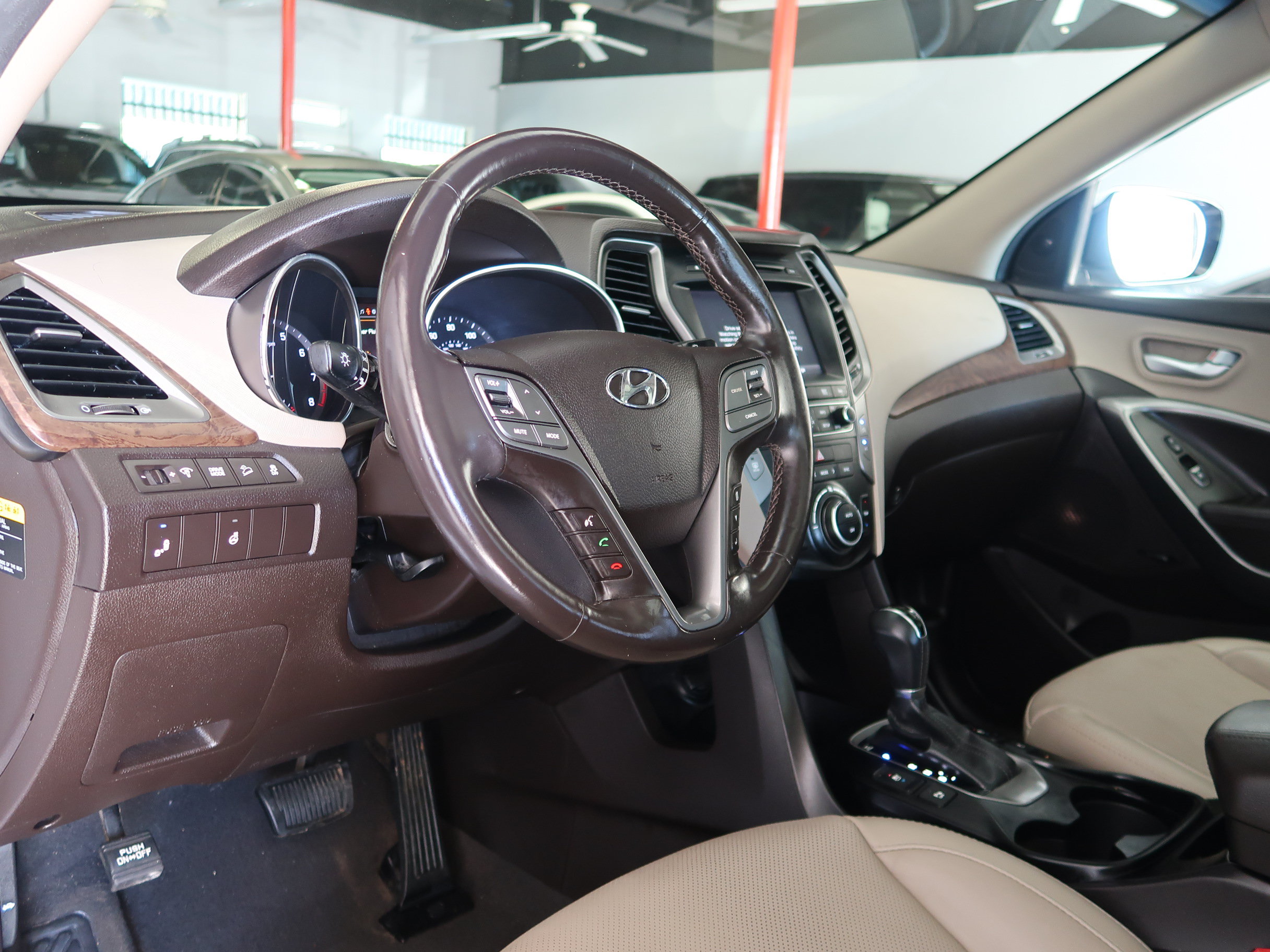 Used 2018 Hyundai Santa Fe Sport w/ 2.4L Tech Package 04 FWD image 12