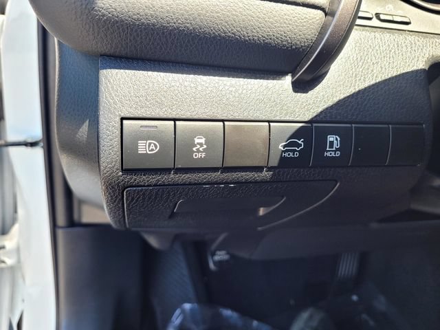 Used 2023 Toyota Camry SE w/ Convenience Package FWD image 14