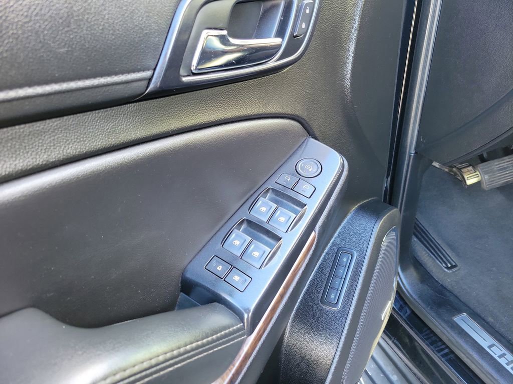 Used 2020 Chevrolet Tahoe LT image 13