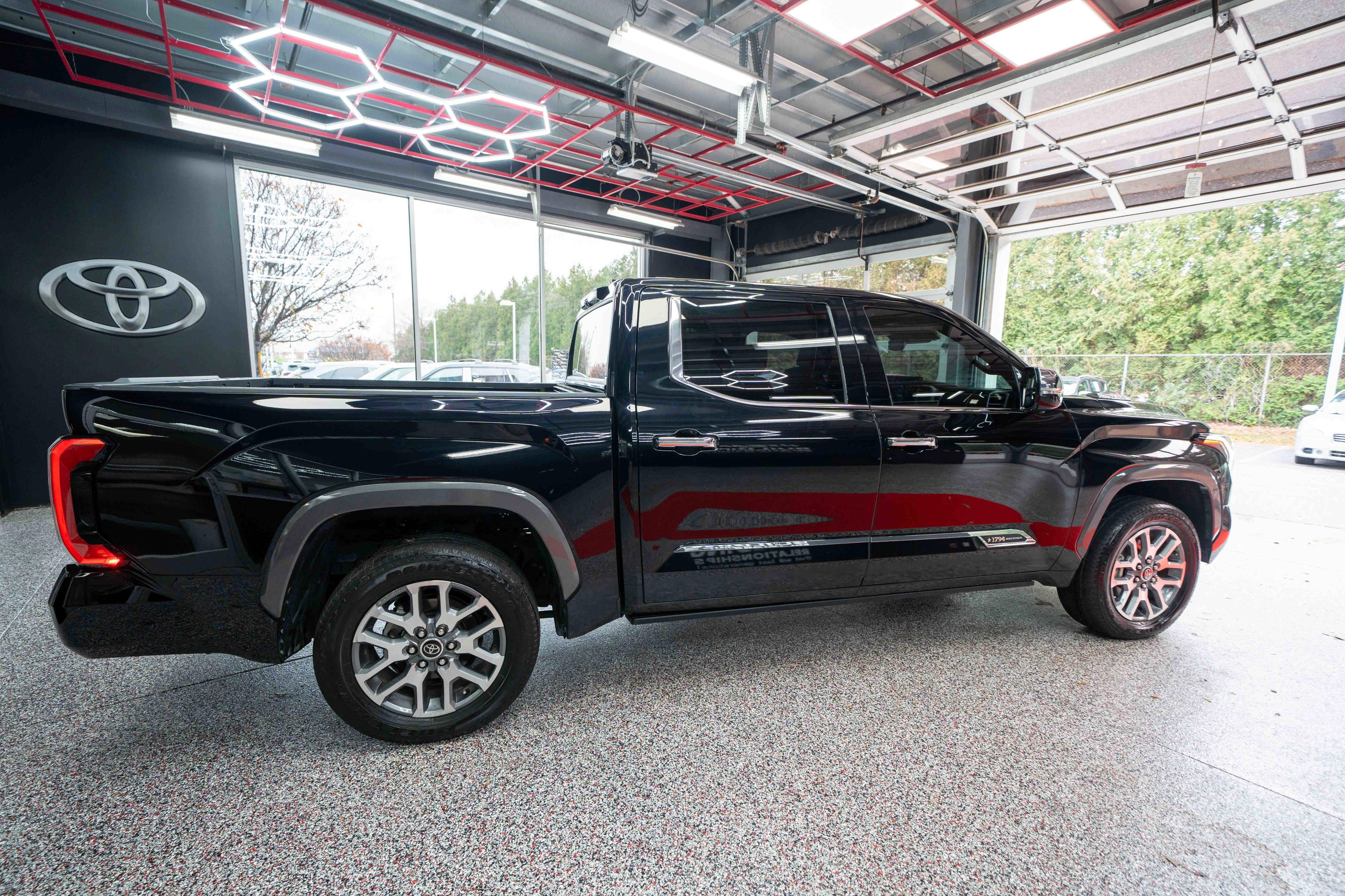 Used 2023 Toyota Tundra 1794 Edition image 4