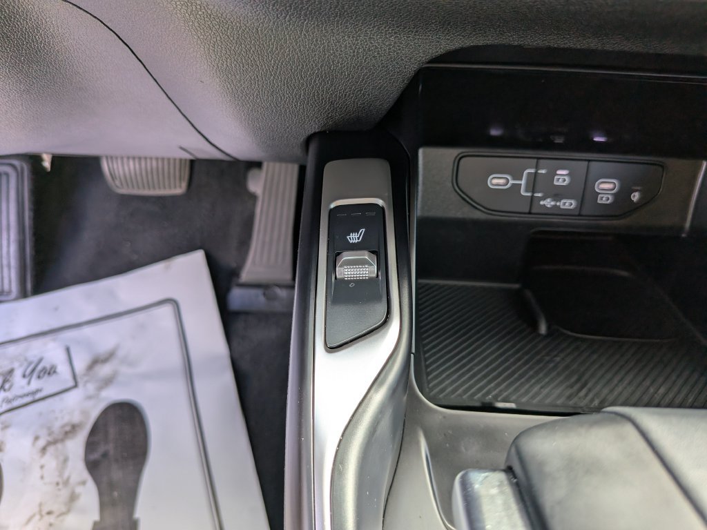 Certified 2026 Kia Sorento EX w/ EX Premium Package FWD image 30