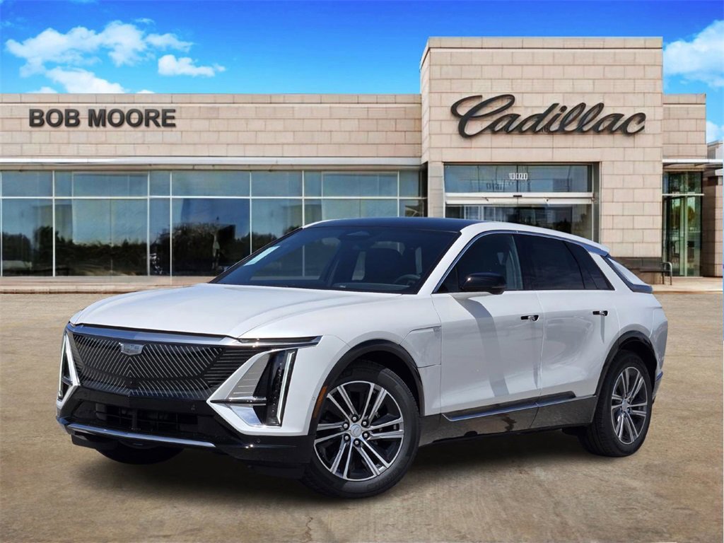 New 2025 Cadillac Lyriq Luxury