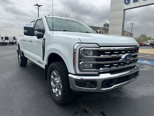 Certified 2025 Ford F350 Lariat w/ Lariat Ultimate Package image 2
