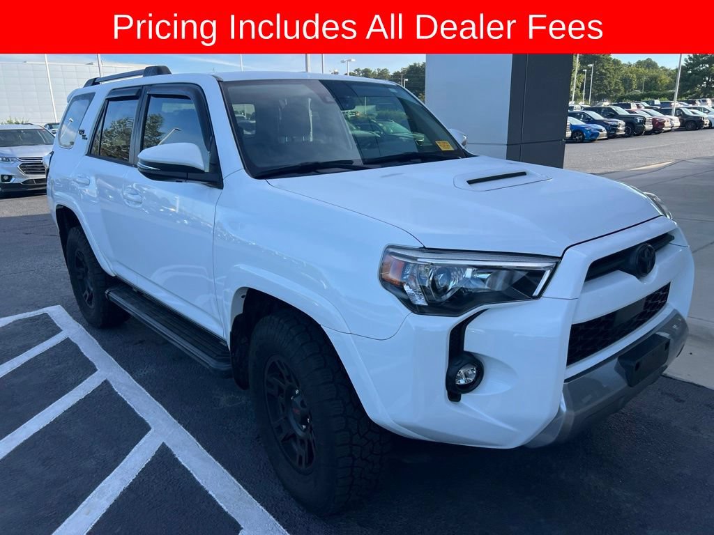 Used 2023 Toyota 4Runner TRD Off-Road Premium w/ Moonroof Package AWD/4WD image 15