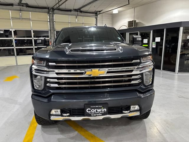 Used 2020 Chevrolet Silverado 2500 High Country AWD/4WD image 2