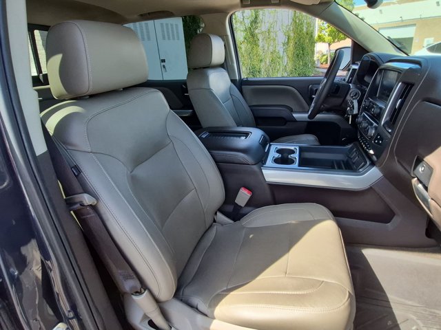 Used 2018 Chevrolet Silverado 1500 LTZ Z71 w/ Centennial Edition AWD/4WD image 20