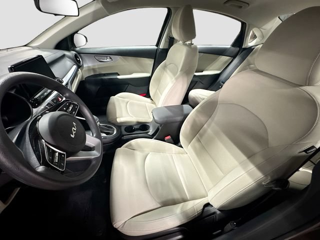 Used 2023 Kia Forte LXS FWD image 20