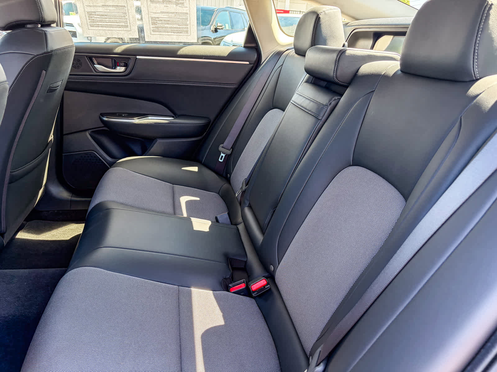 Used 2020 Honda Clarity Plug-In Hybrid image 17