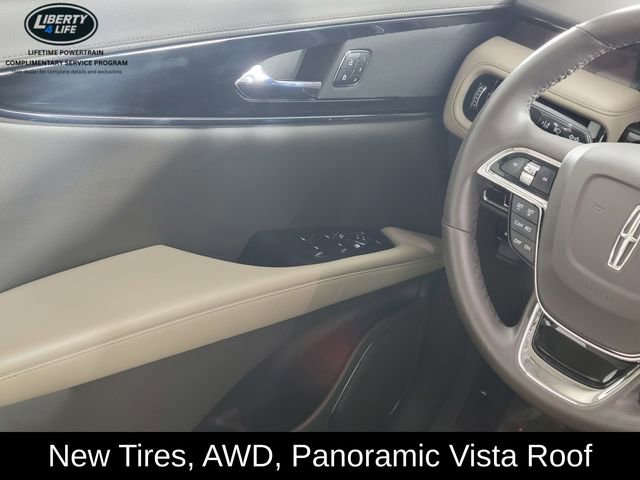 Used 2022 Lincoln Nautilus Reserve image 31