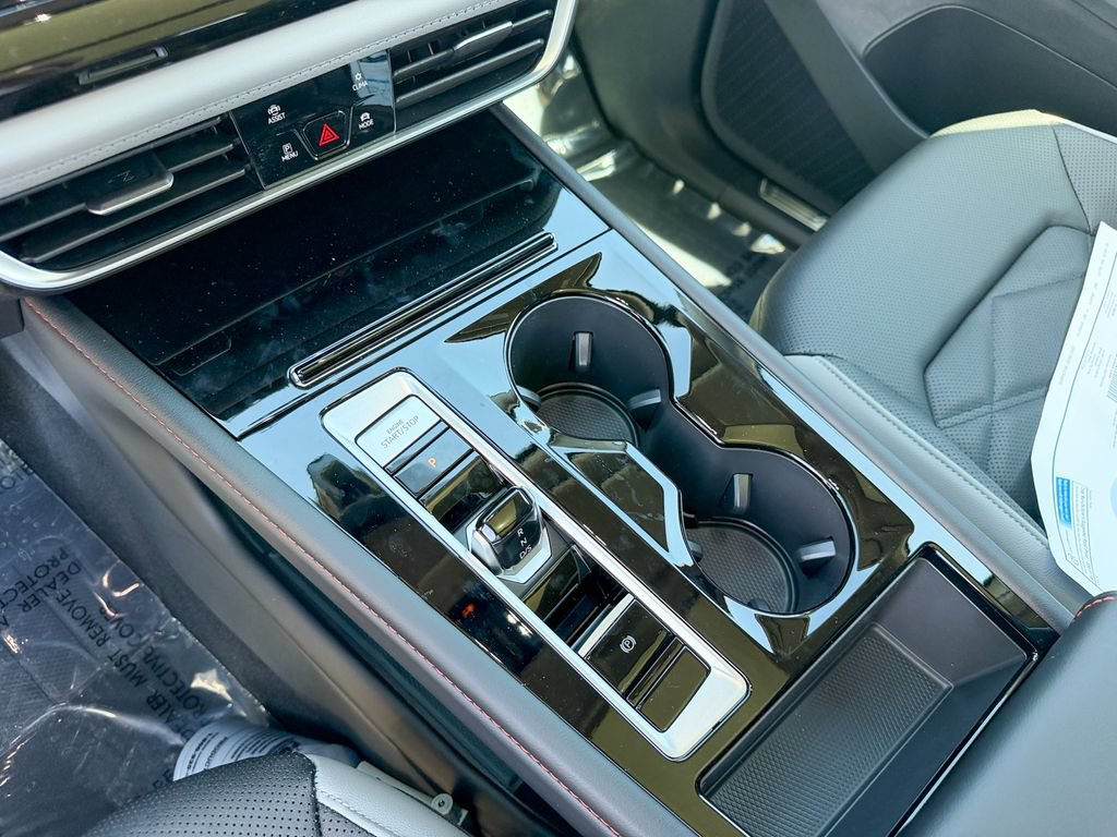 New 2026 Volkswagen Atlas Peak Edition AWD/4WD image 22