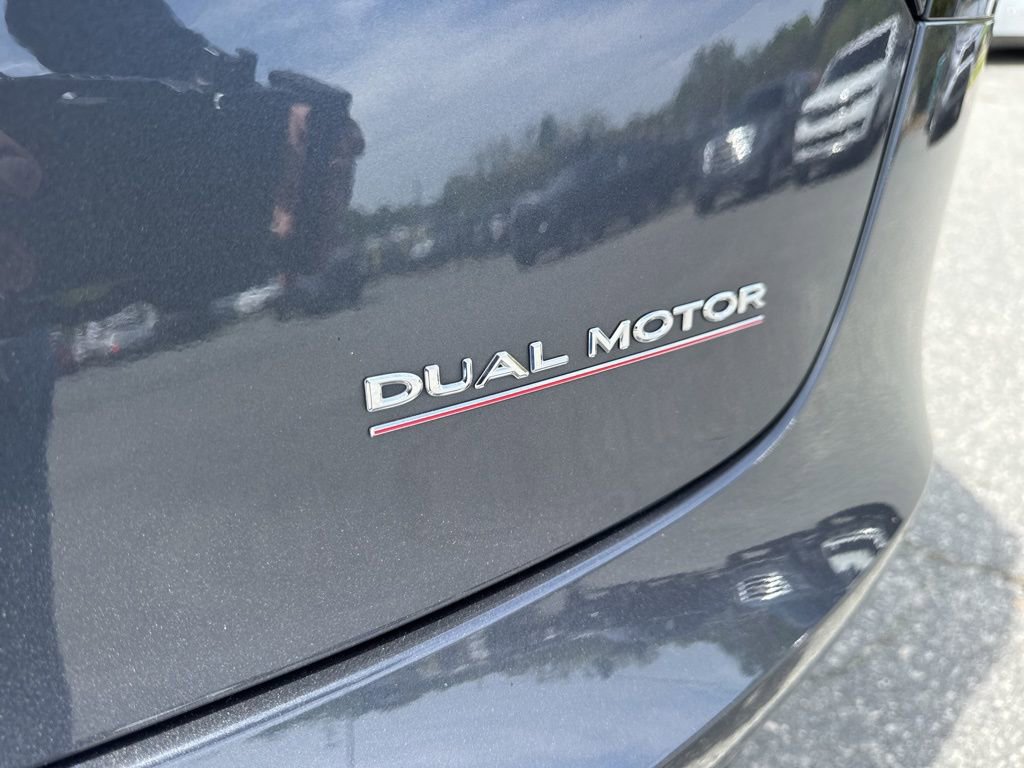 Used 2023 Tesla Model 3 Performance image 33