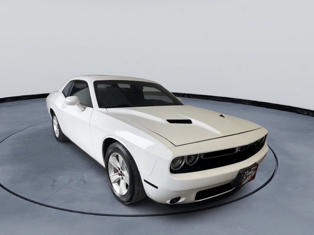 Used 2016 Dodge Challenger R/T Plus RWD image 5