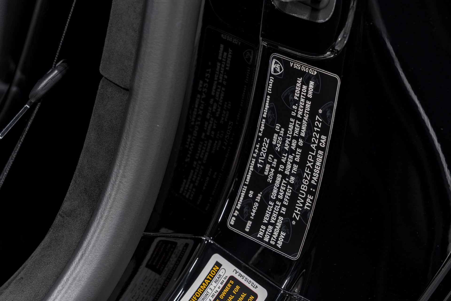 Used 2023 Lamborghini Huracan Tecnica image 11