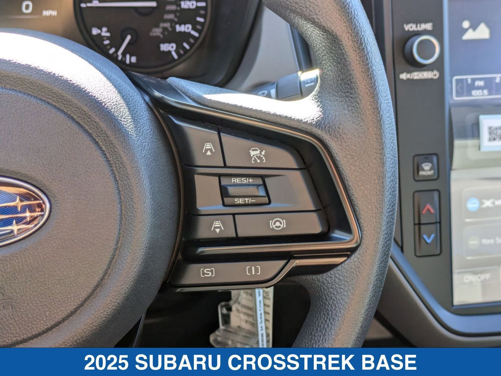 Certified 2025 Subaru Crosstrek 2.0i image 17