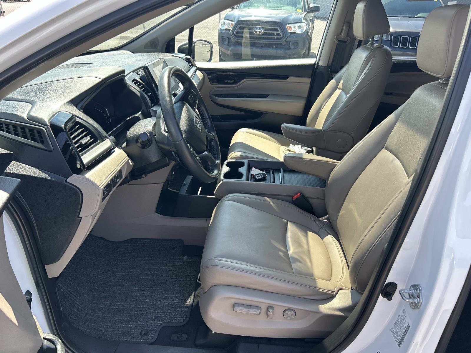 Used 2023 Honda Odyssey Touring image 27