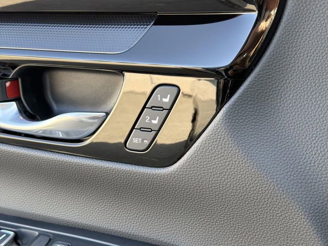 Used 2026 Honda CR-V EX-L image 39
