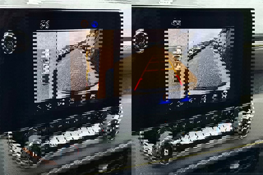 New 2026 Chevrolet Colorado ZR2 w/ Technology Package image 19