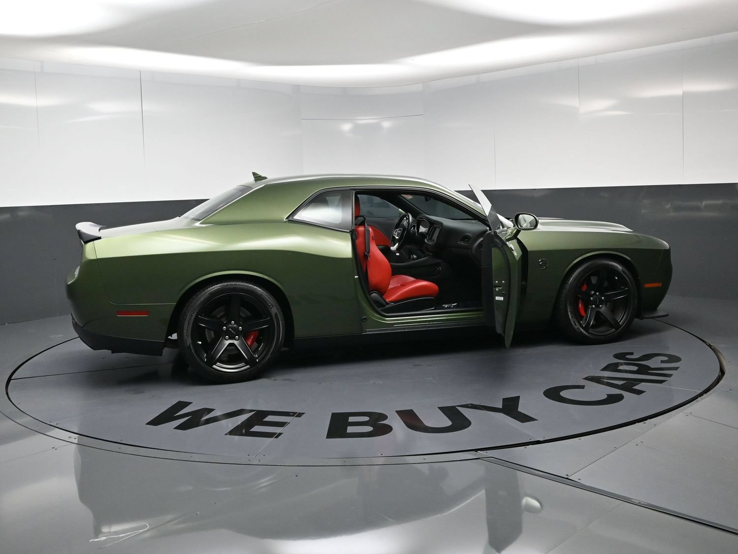 Used 2022 Dodge Challenger SRT Hellcat Redeye RWD image 25