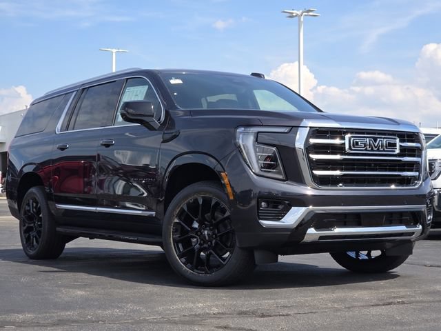 New 2026 GMC Yukon XL Elevation w/ Elevation Premium Package AWD/4WD image 2