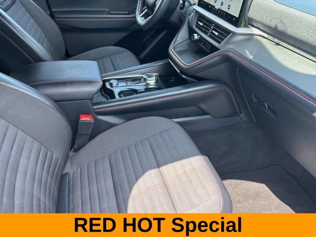Used 2025 Ford Explorer ST-Line w/ ST-Line Street Pack AWD/4WD image 41
