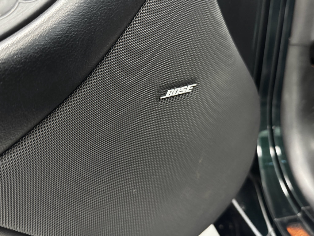 Used 2001 Chevrolet Corvette Coupe w/ Preferred Equipment Group1 image 16