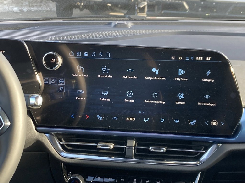 New 2026 Chevrolet Equinox EV LT image 18