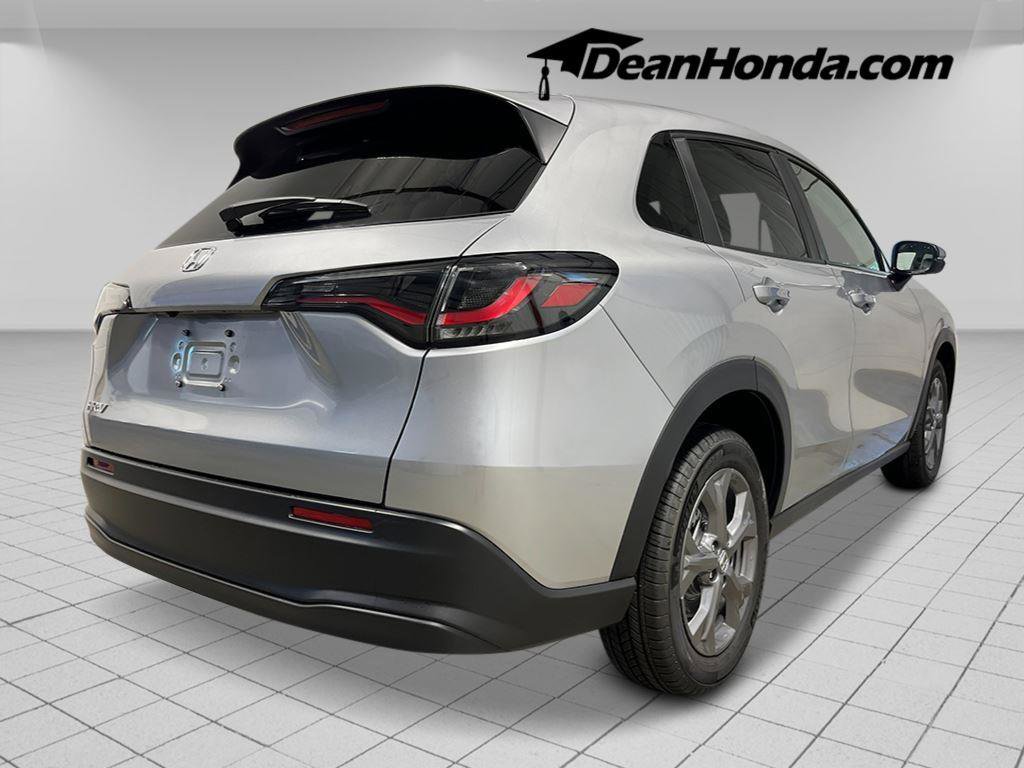 New 2027 Honda HR-V LX image 5