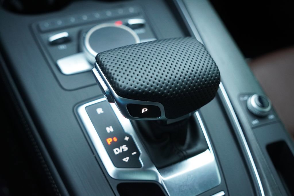 Used 2019 Audi A4 2.0T Premium Plus w/ Premium Plus Package image 31