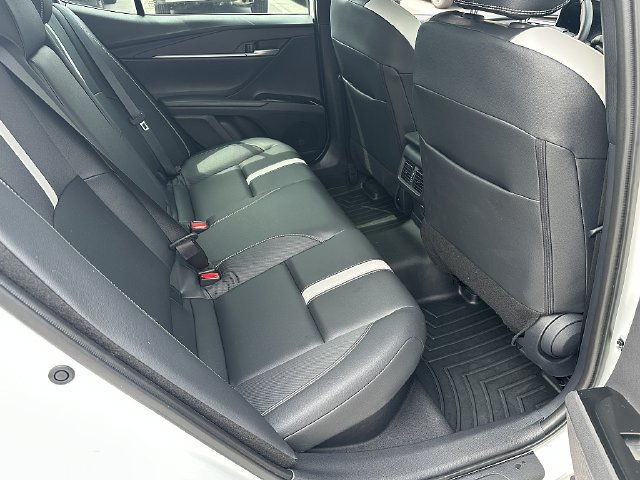 Used 2026 Toyota Camry SE w/ Multimedia Upgrade Package FWD image 13
