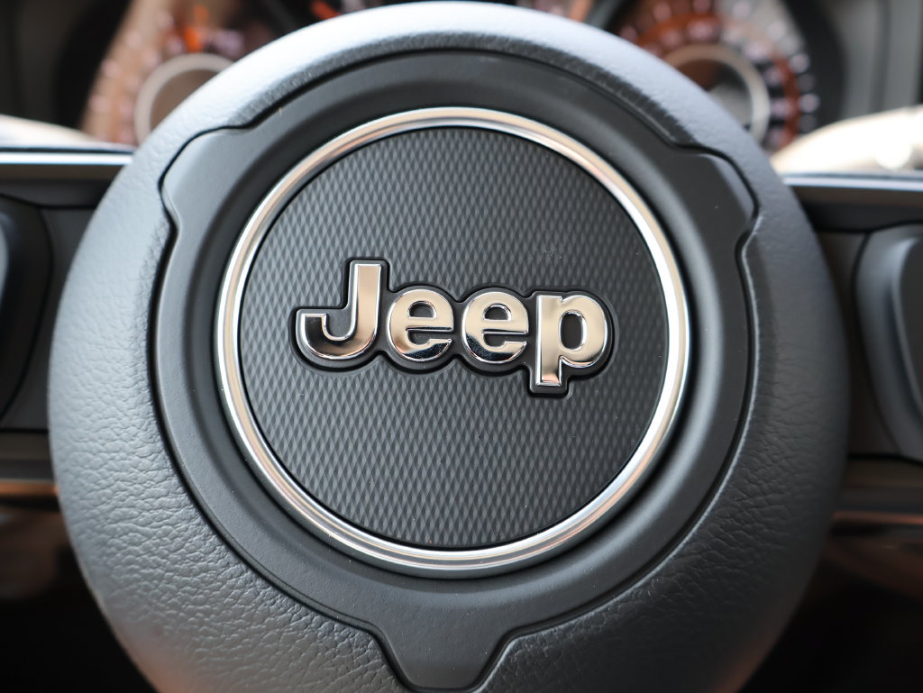 New 2026 Jeep Gladiator Sport AWD/4WD image 25